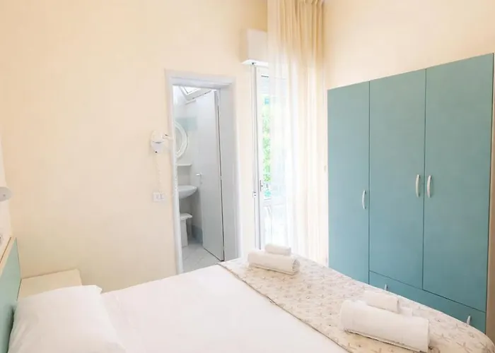 فندق Giove Dipendenza Fiamma 3*