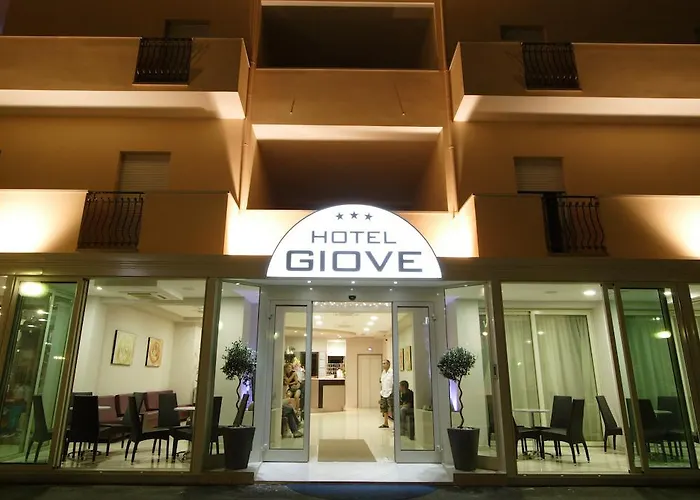 Giove Dipendenza Fiamma Отель 3*