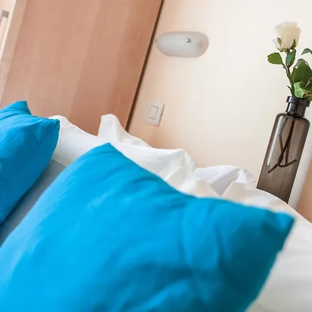 Giove Dipendenza Fiamma 3*