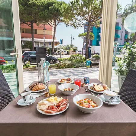 Hotel Giove Dipendenza Fiamma 3*