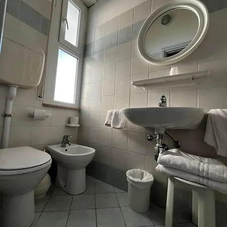 Hotell Giove Dipendenza Fiamma Cesenatico
