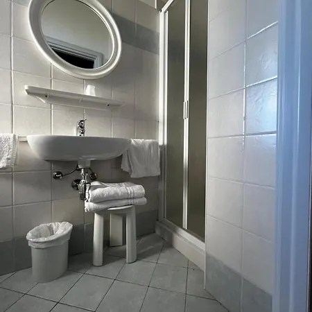 Hotell Giove Dipendenza Fiamma 3*