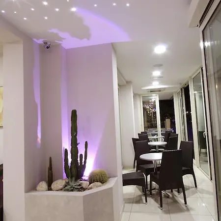 Giove Dipendenza Fiamma 3*