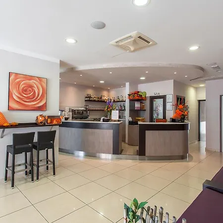 Hotell Giove Dipendenza Fiamma Cesenatico