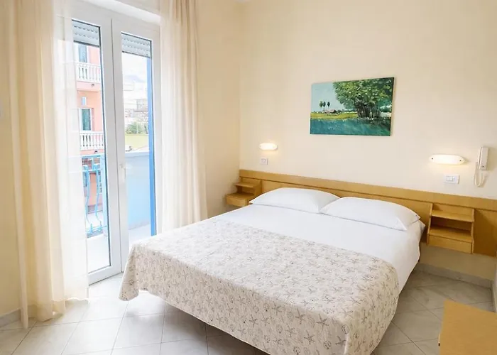 Hotel Giove Dipendenza Fiamma 3*