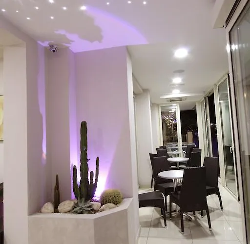 Giove Dipendenza Fiamma 3*