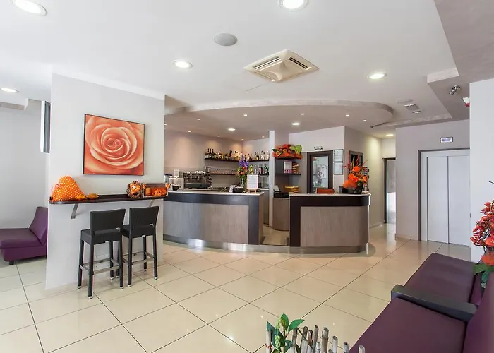 Hotel Giove Dipendenza Fiamma Cesenatico